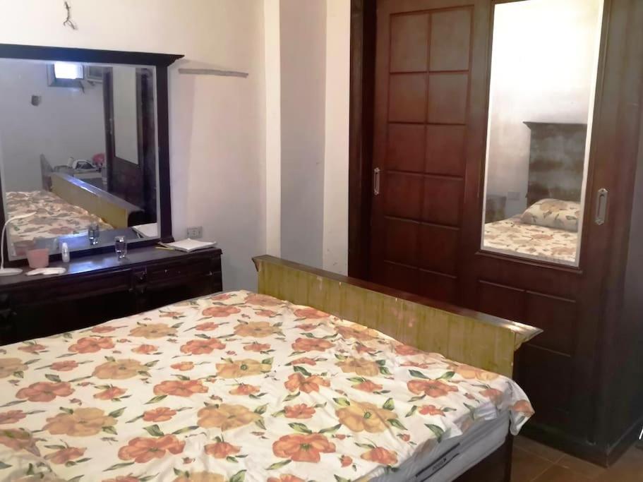 Apartment Cozy 15 Min To Airport 10 To Public Transport Cairo